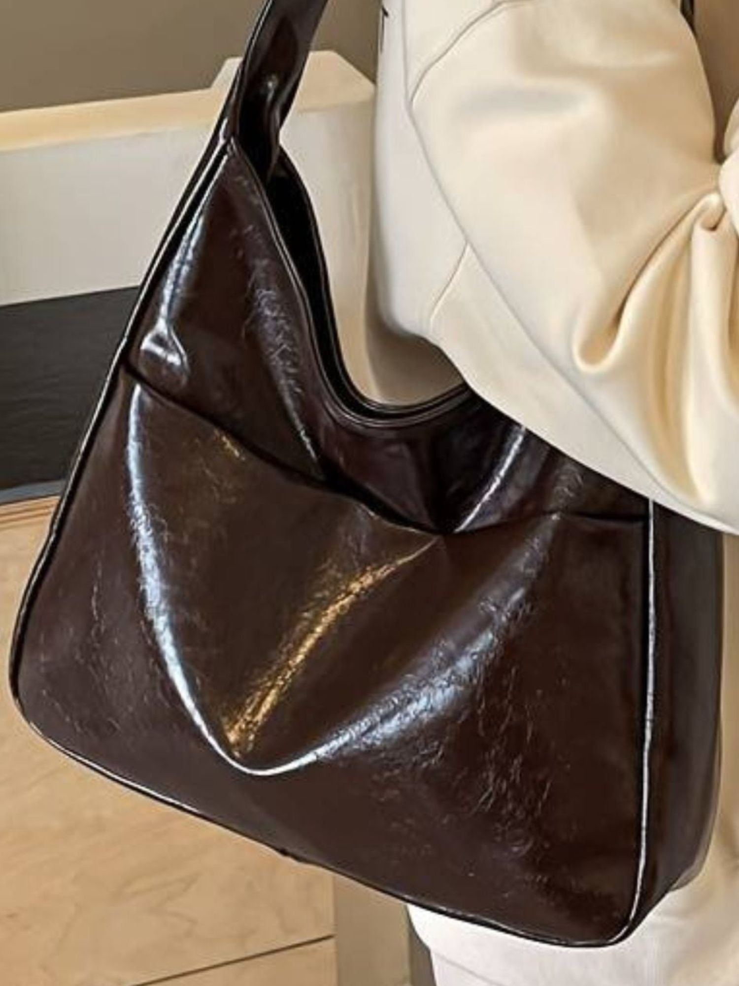 Mira - Borsa Distressed da Giorno