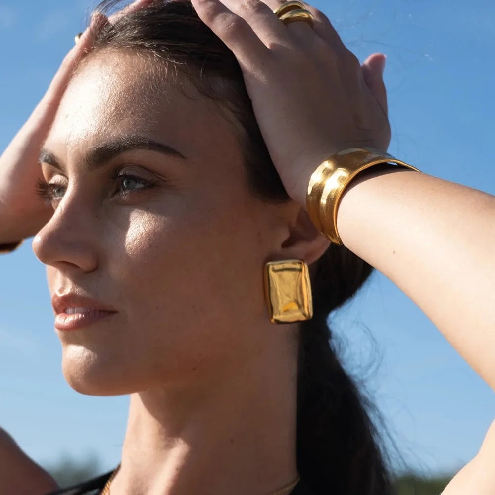 Amelith - Elegante Rechthoekige Studs