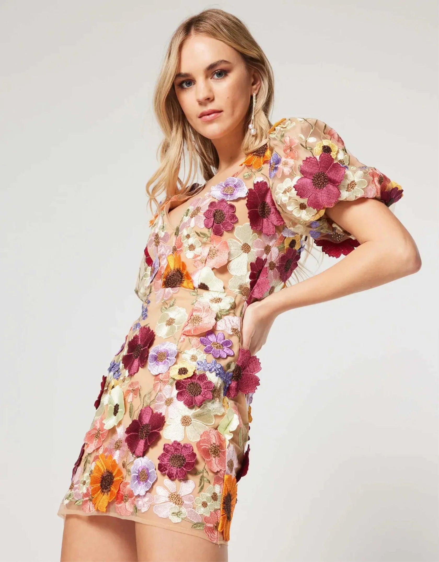 Sue - Bloemen Mini Jurk Met Pofmouwen